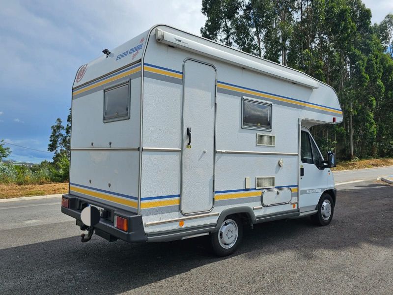 En venta Eura Mobil Sport Ducato Blanco 1998 Lugo foto 2