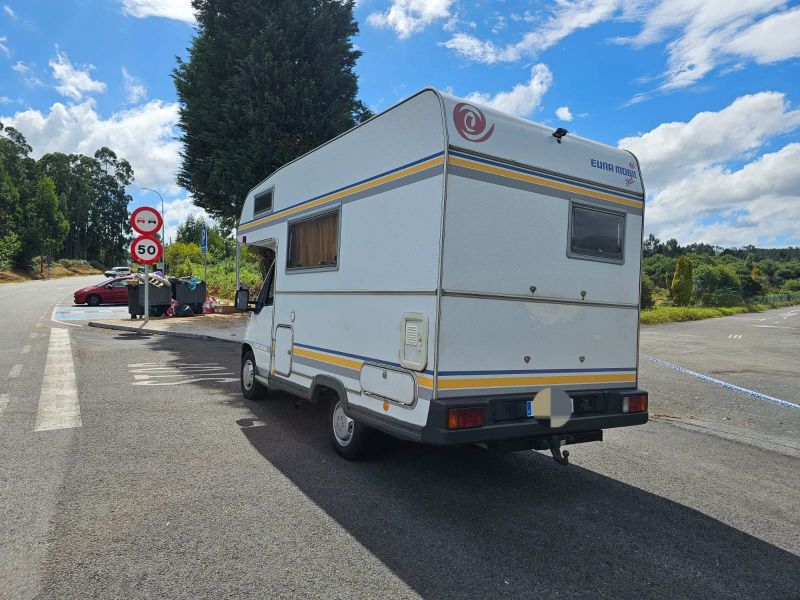 En venta Eura Mobil Sport Ducato Blanco 1998 Lugo foto 3