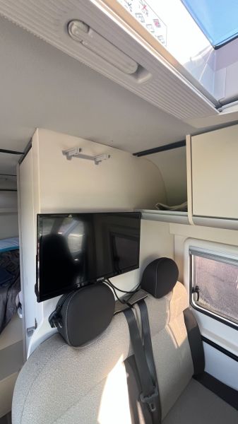 En venta Fiat Ducato Amundsen westfalia  Blanco 2016 Santa Cruz de Tenerife foto 5