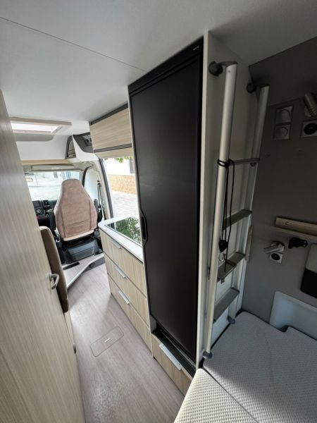 En venta Adria Twin Family 600 SP Axess 2021 Blanco 2020 Sevilla foto 10
