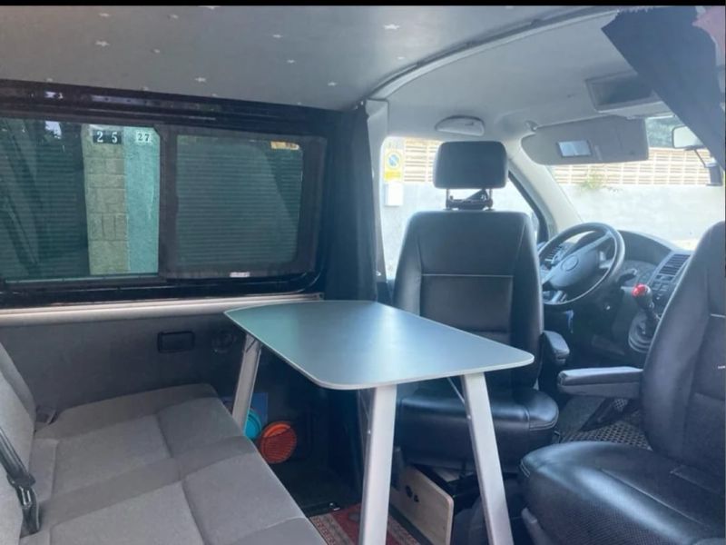 En venta Volkswagen Multivan Startline Negro 2008 Alicante foto 4