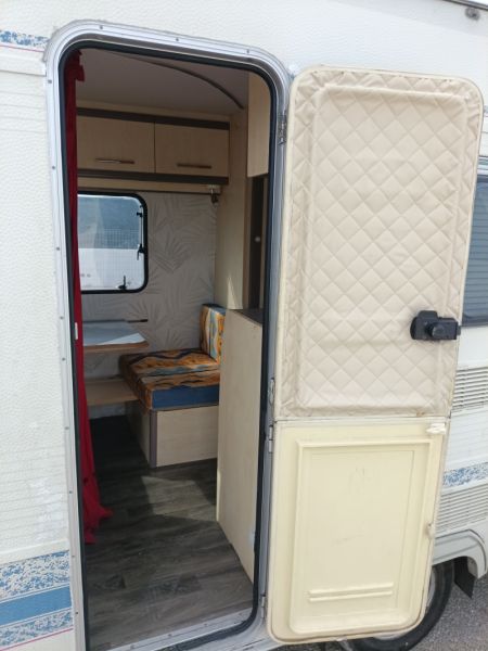 En venta Adria 390st Blanco 1998 Alicante foto 5