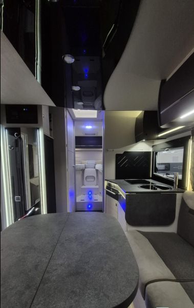 En venta Ford Challenger 337GA Graphite Premium Blanco 2020 Palencia foto 6