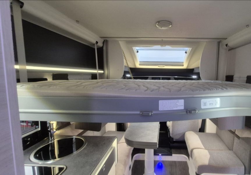 En venta Ford Challenger 337GA Graphite Premium Blanco 2020 Palencia foto 15