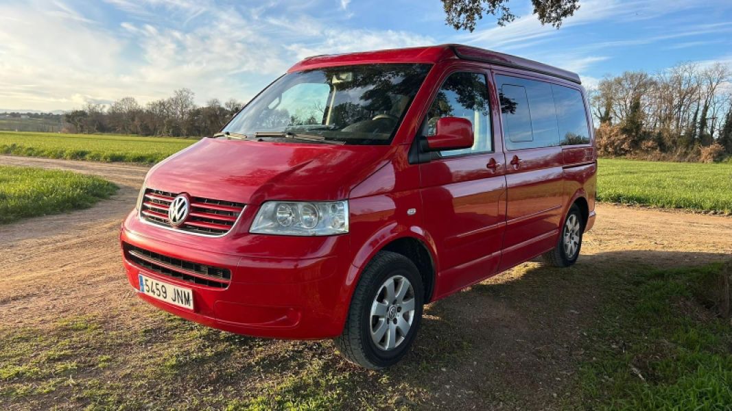 En venta Volkswagen Multivan  2004 Girona foto 4