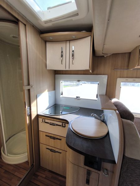 En venta Elnagh TLOFT 530 Blanco 2013 Barcelona foto 4