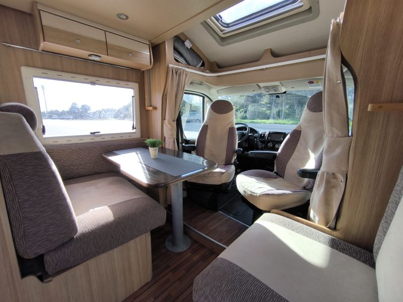 En venta Elnagh TLOFT 530 Blanco 2013 Barcelona foto 3