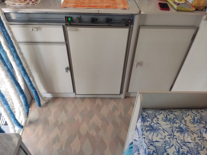 En venta Bürstner HOLIDAY 4300 1990 Barcelona foto 8