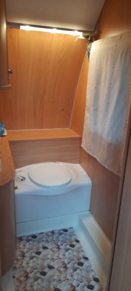 En venta Bürstner Belcanto 460TS Blanco 2011 Asturias foto 11