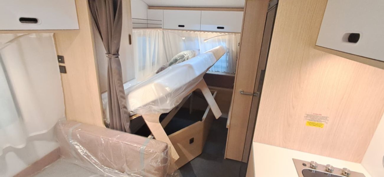 En venta Adria Adria Aviva 472 PK Blanco 2026 Barcelona foto 15