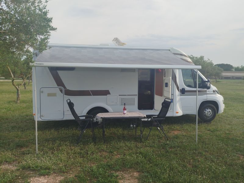 En venta Etrusco T6900DB Blanco 2017 Girona foto 1