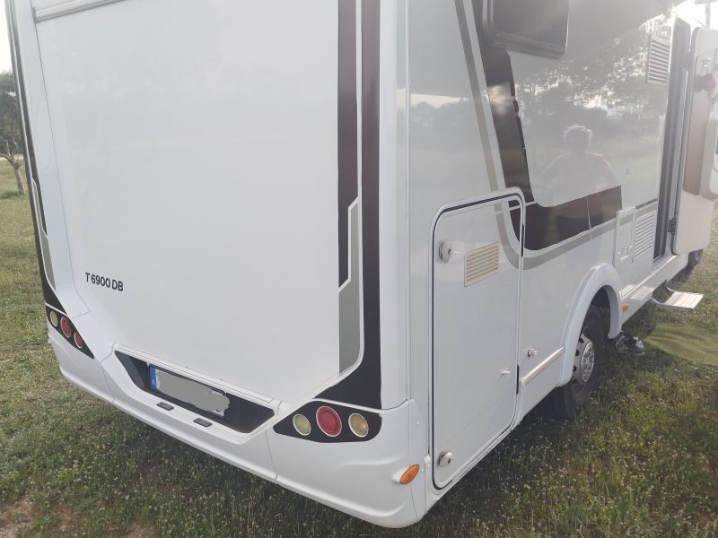 En venta Etrusco T6900DB Blanco 2017 Girona foto 4