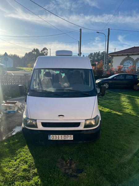 En venta Ford Transit Blanco 2005 A Coruña foto 2
