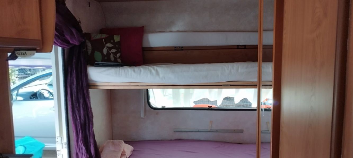 En venta Caravelair Brasilia 375 Beige 1993 Barcelona foto 8