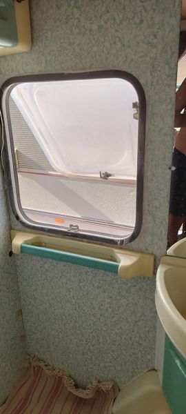 En venta Caravelair Brasilia 375 Beige 1993 Barcelona foto 10