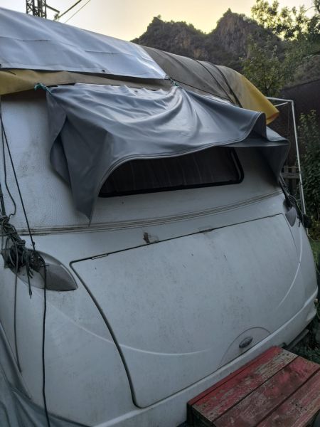 En venta Caravelair Antares de Deluxe 486 Blanco 2009 Barcelona foto 10