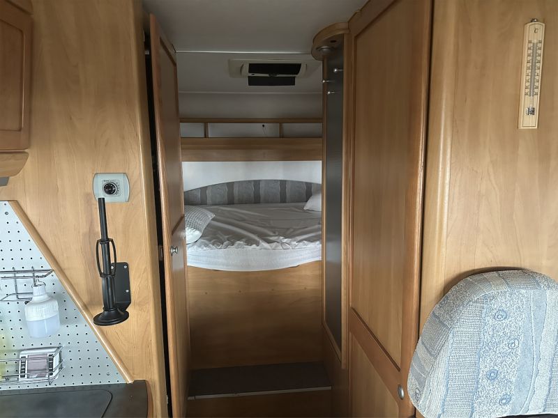 En venta Hymer / Eriba / Hymercar Star-Line B630 Blanco 2003 Alicante foto 7