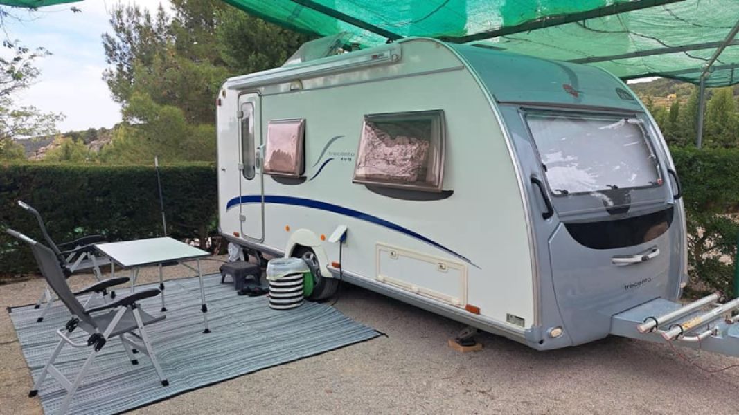 En venta Bürstner Trecento 410ts Blanco 2006 Ciudad Real foto 1