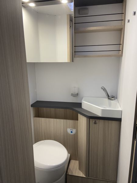 En venta Sun Living S75sl Blanco 2024 Pontevedra foto 11