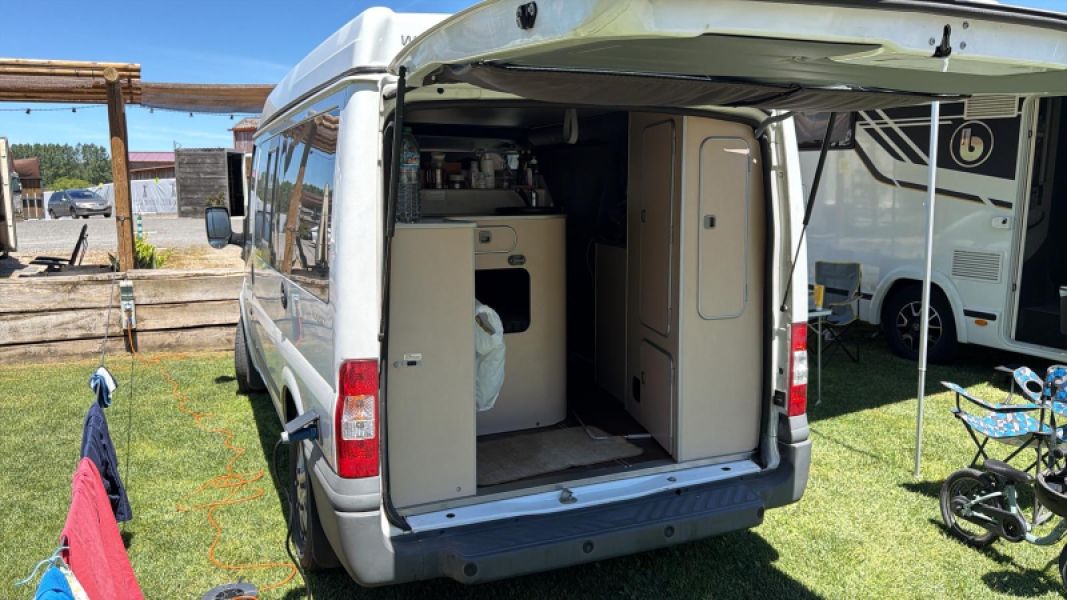 En venta Ford Transit Nugget Westfalia  Blanco 2012 A Coruña foto 6