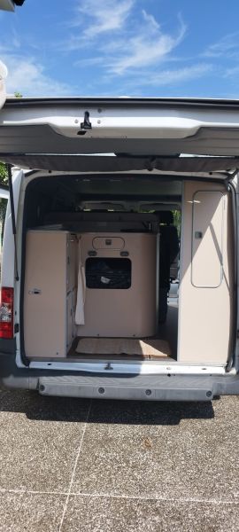 En venta Ford Transit Nugget Westfalia  Blanco 2012 A Coruña foto 13