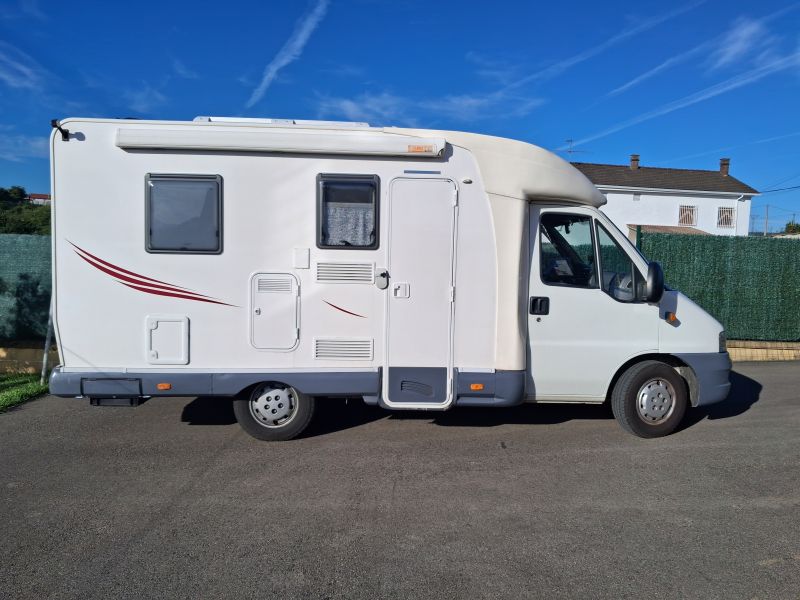 En venta Joint J148 Blanco 2004 Asturias foto 3