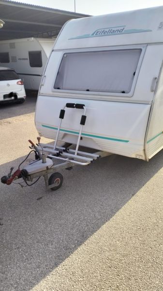 En venta Knaus Eiffeland  Blanco 2003 Alicante foto 5
