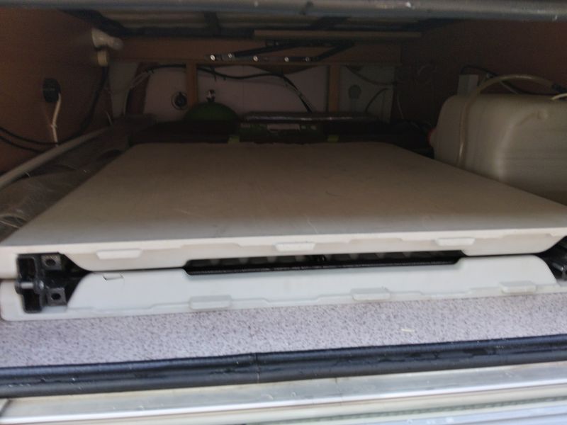 En venta Knaus Eiffeland  Blanco 2003 Alicante foto 19