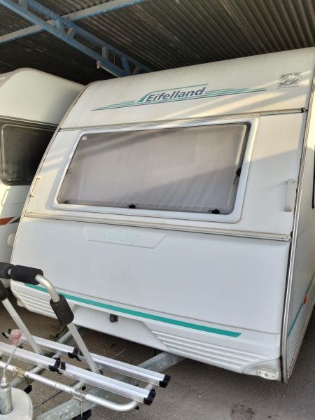 En venta Knaus Eiffeland  Blanco 2003 Alicante foto 21