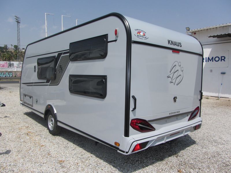 En venta Knaus SUDWIND 500 QDK Gris 2026 Sevilla foto 3