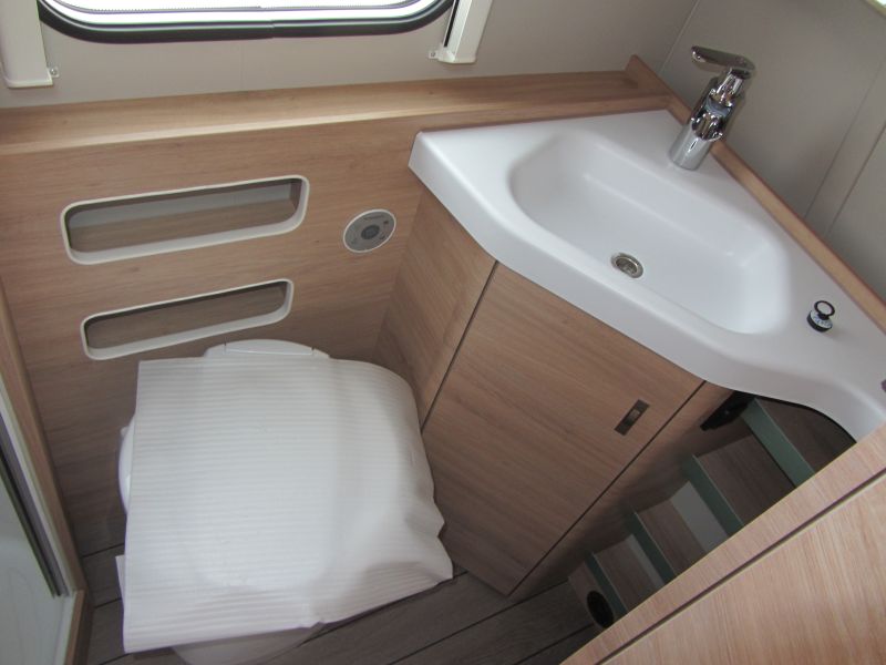 En venta Knaus SUDWIND 500 QDK Gris 2026 Sevilla foto 10