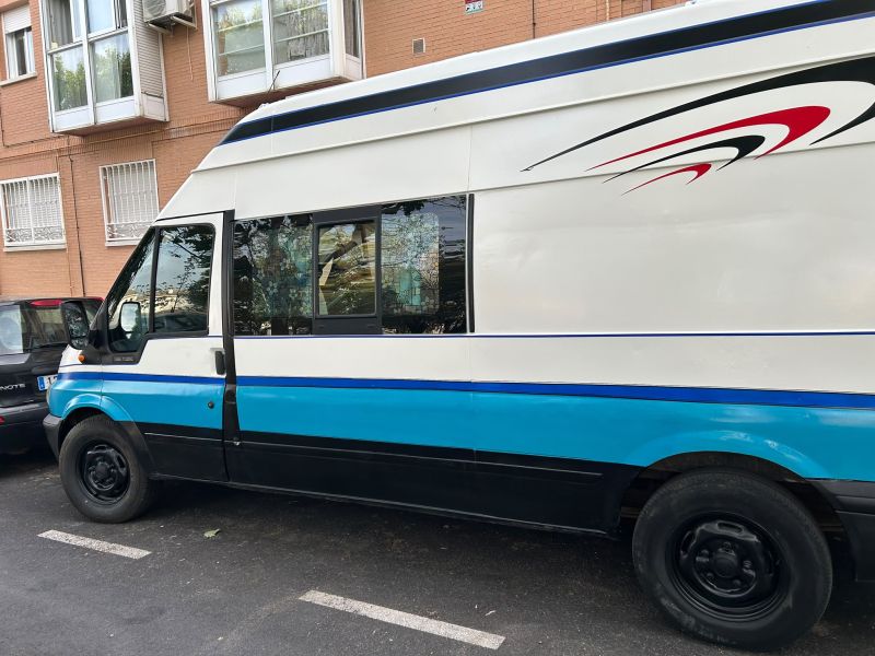 En venta Ford TRANSIT Blanco 2004 Madrid foto 16