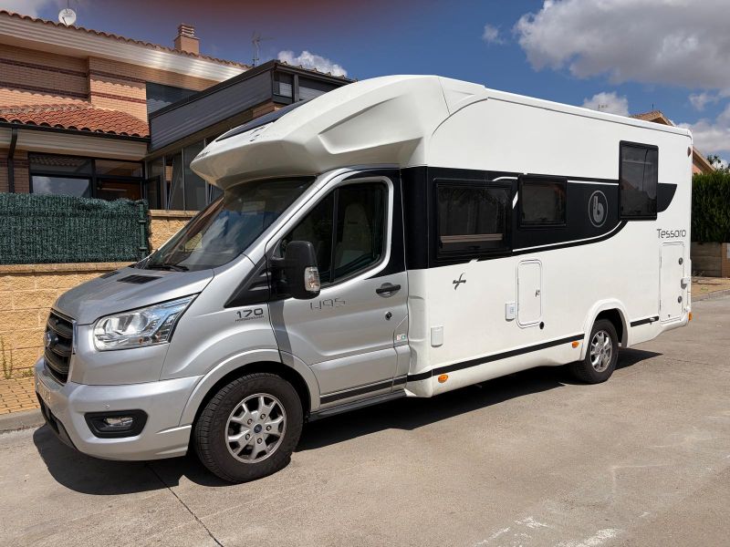 En venta Benimar BENIMAR TESSORO 495 NORTHAUTOKAPP FORD TRANSIT 170 CV - AUTOMATIC  Gris 2020 Zamora foto 1