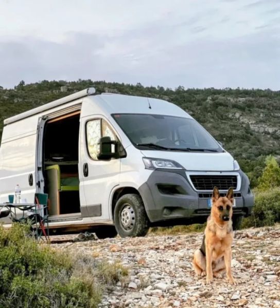 En venta Peugot Boxer Blanco 2015 Barcelona foto 1