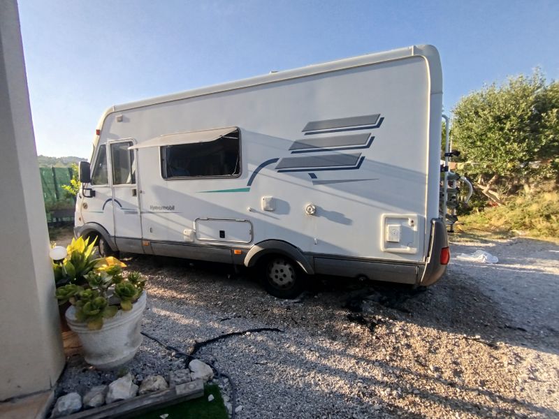 En venta Hymer / Eriba / Hymercar B544 Blanco 2002 Barcelona foto 3