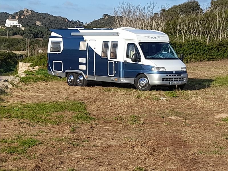 En venta Hobby FML 750 Azul 2002 Illes Balears foto 1