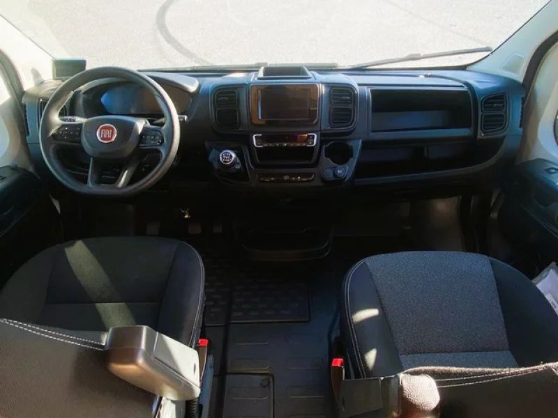 En venta Fiat Ducato Blanco 2023 Madrid foto 9