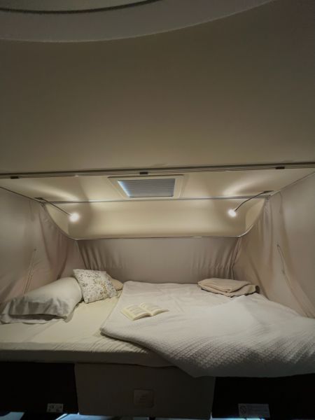 En venta Hymer / Eriba / Hymercar HYMER CLASE B-SL 704 Gris 2019 Madrid foto 16