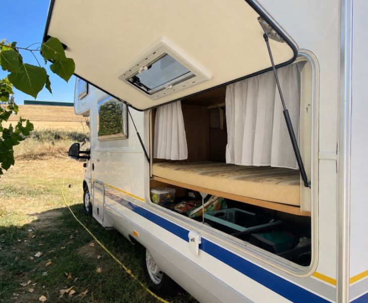 En venta Bürstner A573 Active Blanco 2003 Salamanca foto 16