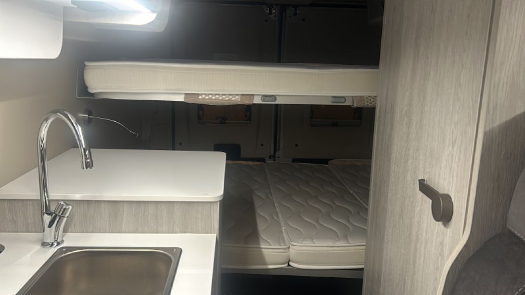En venta Roller Team Livingstone 5 Blanco 2022 Huesca foto 3