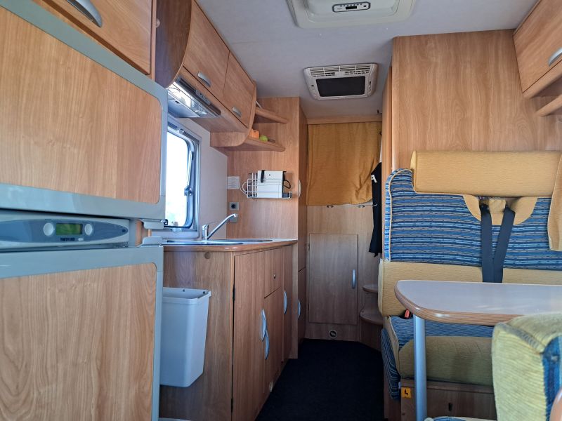 En venta Rimor Katamarano 5 Blanco 2009 Navarra foto 5