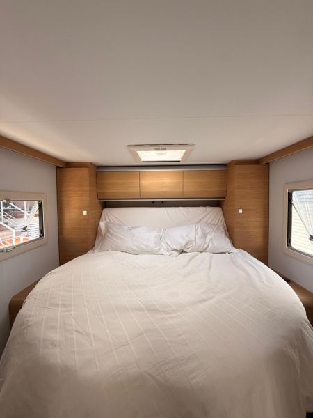 En venta Adria Matrix  650 DC 60Y LUXE Gris 2026 Pontevedra foto 9