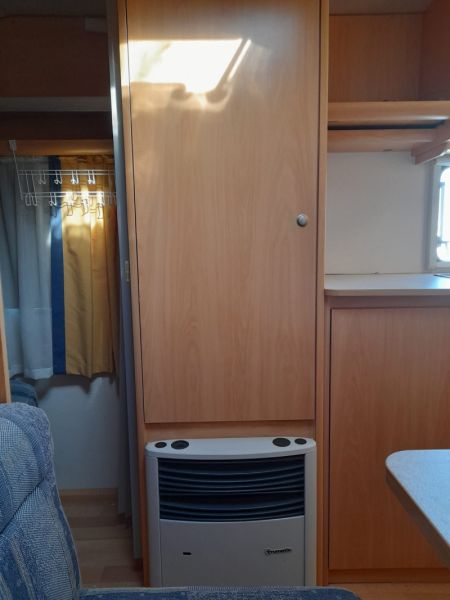 En venta Knaus Vimara 500 sport Blanco 2004 Navarra foto 9