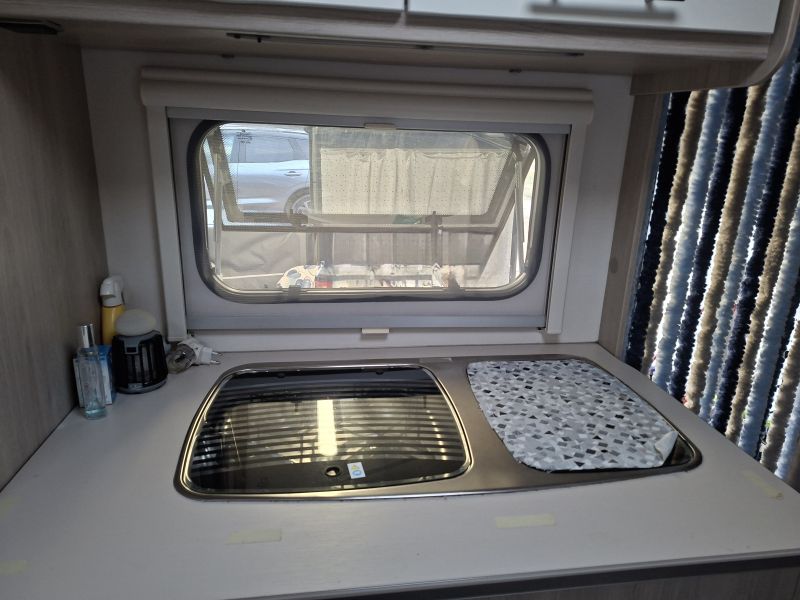 En venta Sterckeman EASY 430 PE KUDS Blanco 2019 Madrid foto 9