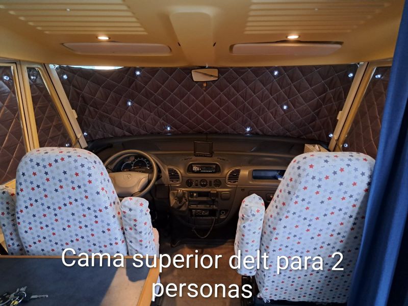 En venta Hymer / Eriba / Hymercar BM630 Blanco 2004 Barcelona foto 10
