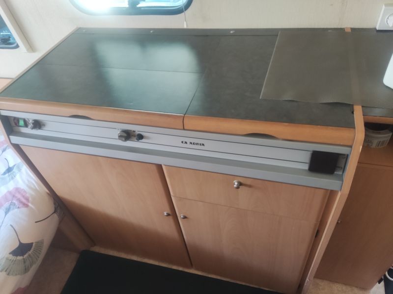 En venta Adria AD430DK Blanco 2001 Pontevedra foto 5