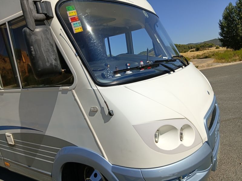 En venta Hymer / Eriba / Hymercar Jet 646 Blanco 2008 Navarra foto 5