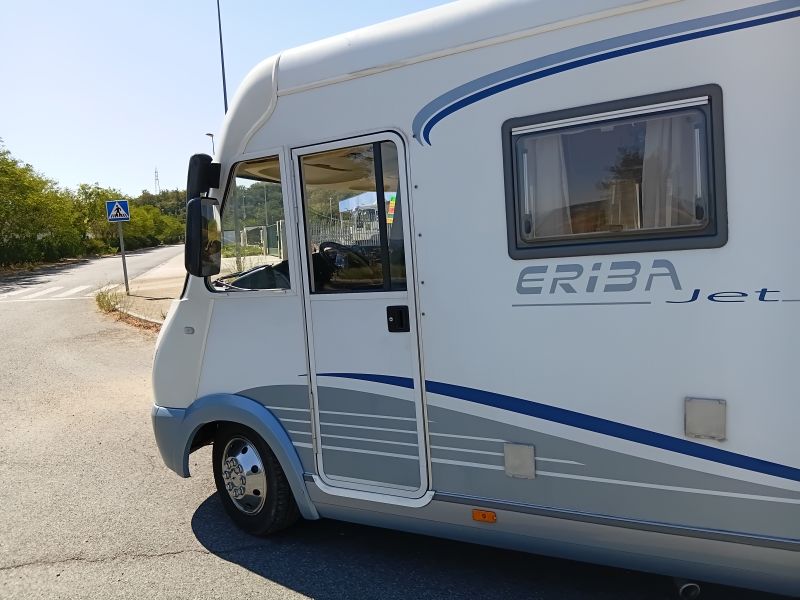 En venta Hymer / Eriba / Hymercar Jet 646 Blanco 2008 Navarra foto 6