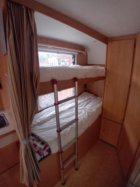 En venta Across ACE KAMTNER 475 TK Blanco 2007 Sevilla foto 7