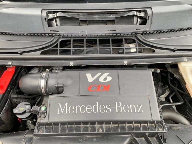 En venta Mercedes-Benz Viano Marco Polo Westfalia Negro 2012 Madrid foto 10